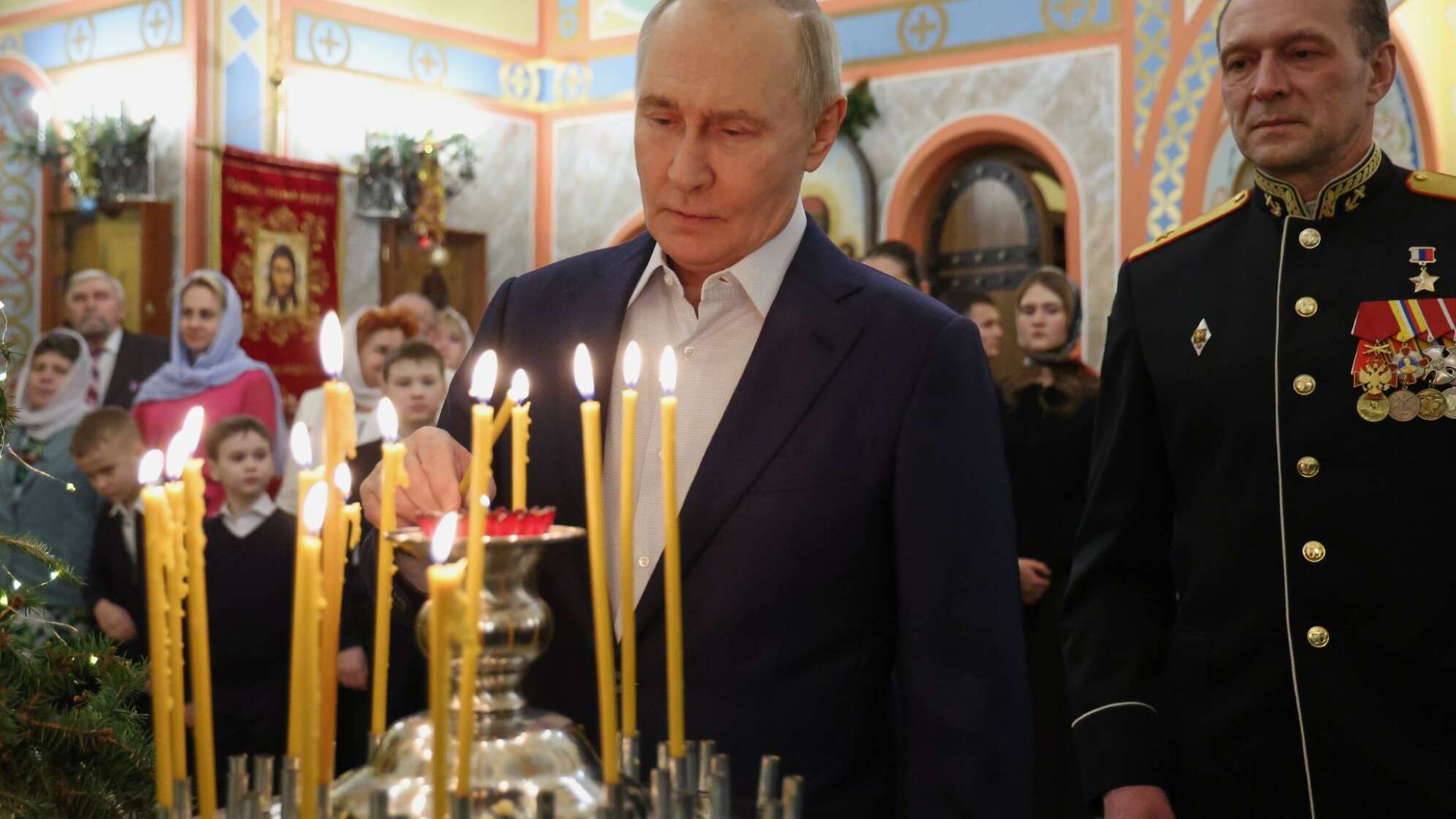 Putin beim orthodoxen Weihnachtsgottesdienst