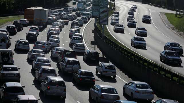 Zwölf Schüler bei Busunfall in Südafrika getötet