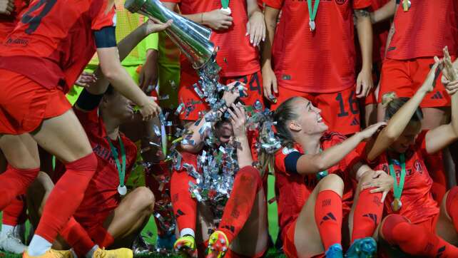 Deloitte: Bayern-Frauen verdoppeln Umsatz und klettern