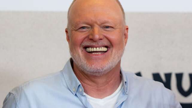 Stefan Raab bekommt eigene Live-Show zum Dschungelcamp