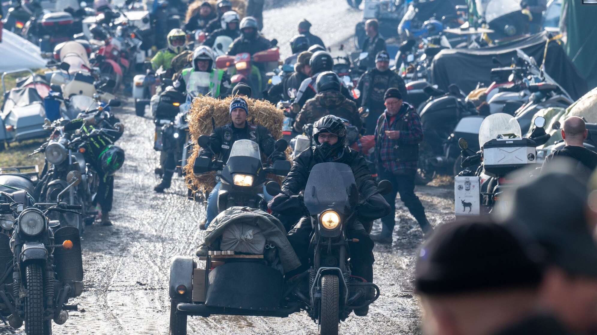 Elefantentreffen der Motorradfahrer im Bayerischen Wald