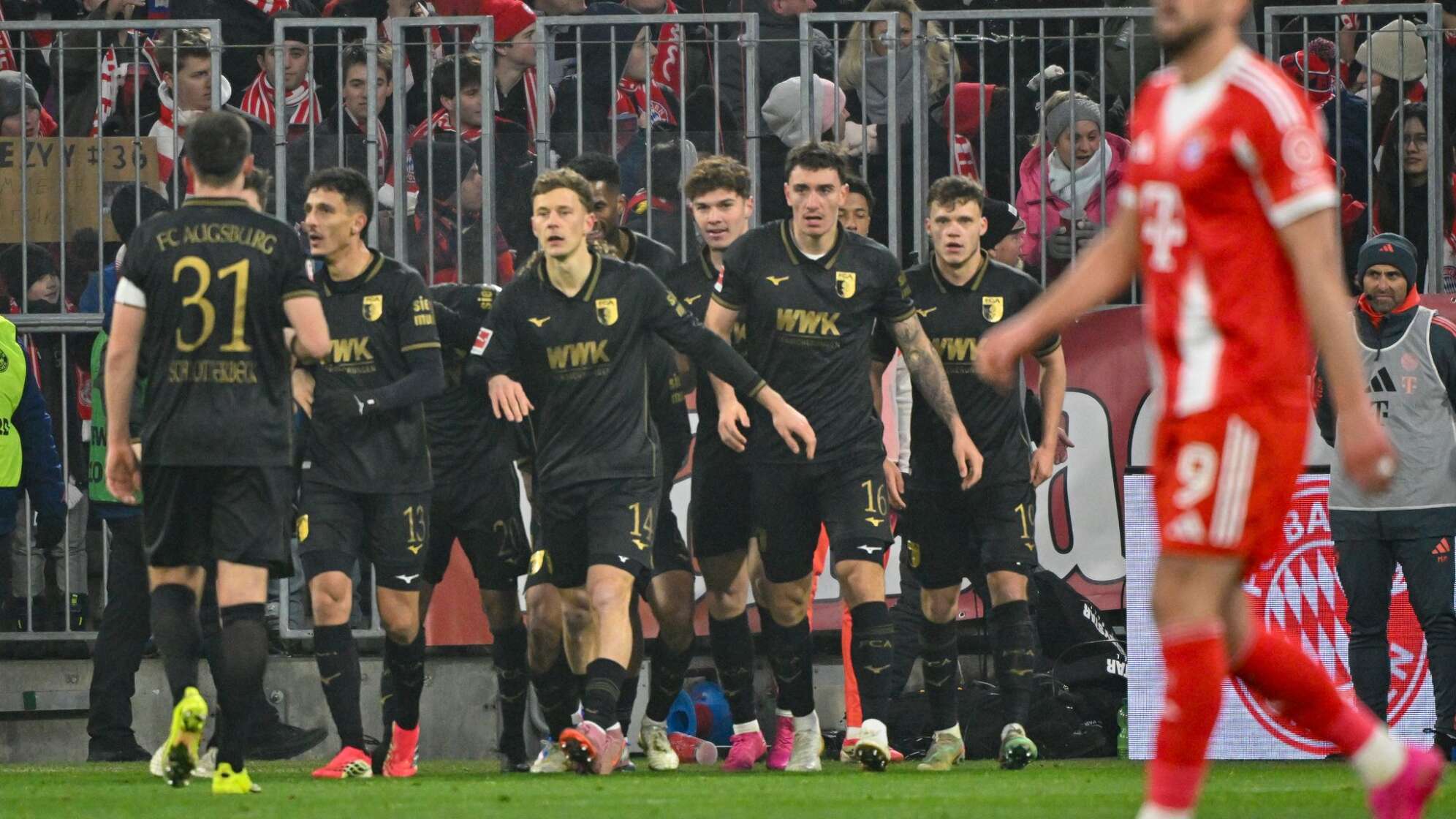 FC Bayern München - FC Augsburg