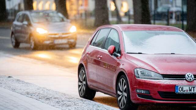 Schnee und Eis: Große Probleme im Berufsverkehr erwartet