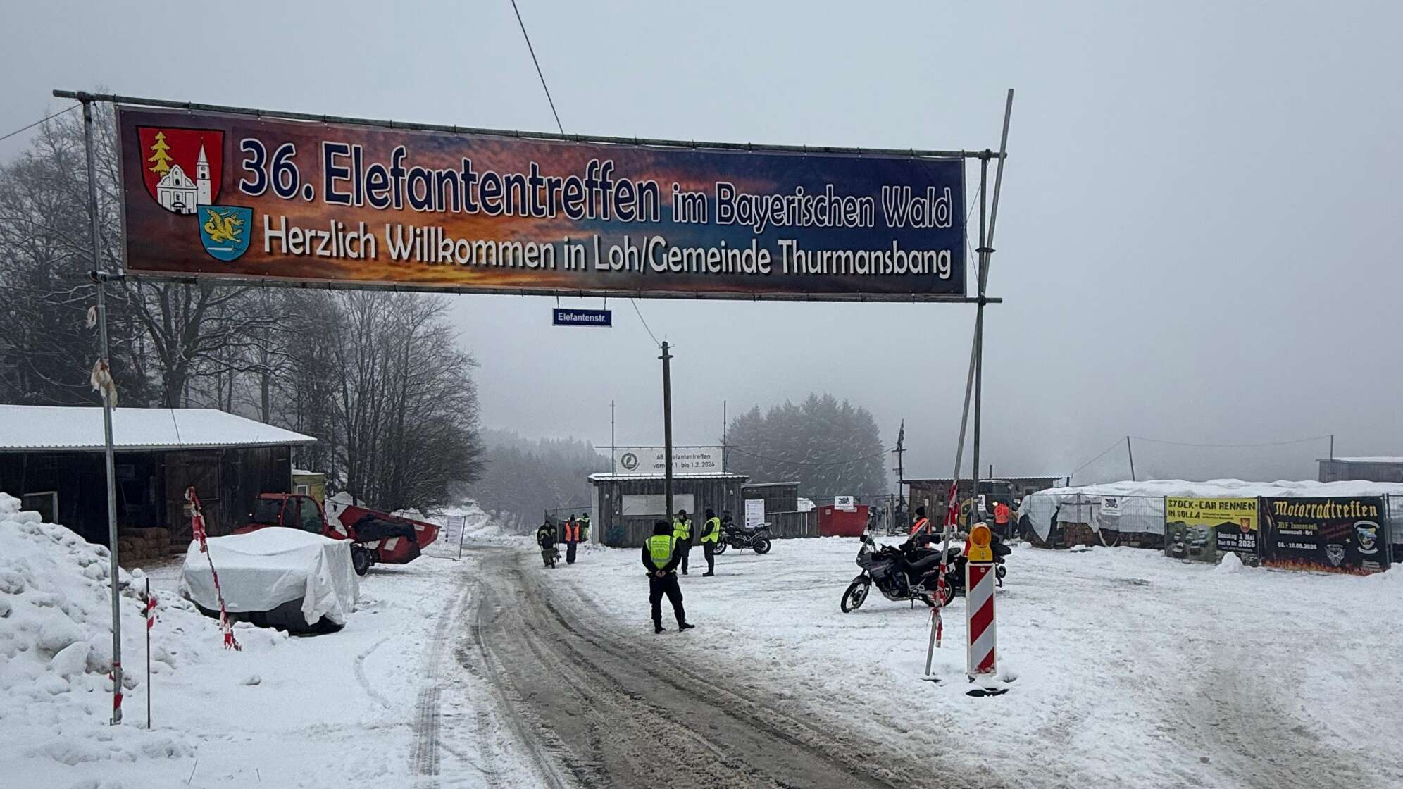 Eingang zum Elefantentreff 2026