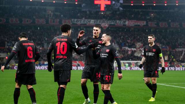 Leverkusen dominiert Villarreal und macht Playoffs klar