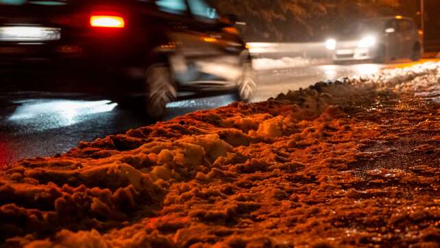 Wetterdienst warnt erneut vor Schnee und Glätte in Bayern
