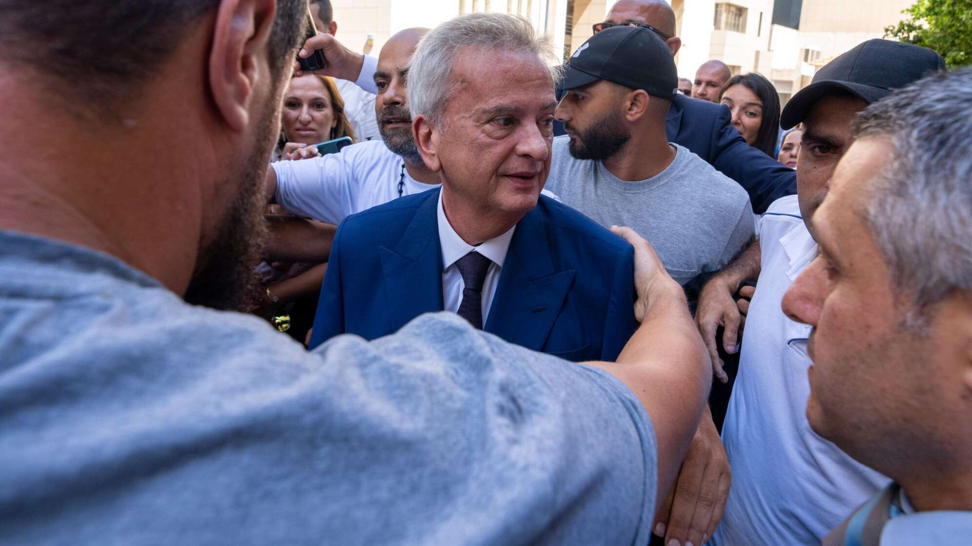 Ermittlungen gegen Ex-Bankchef – Millionenwerte eingezogen