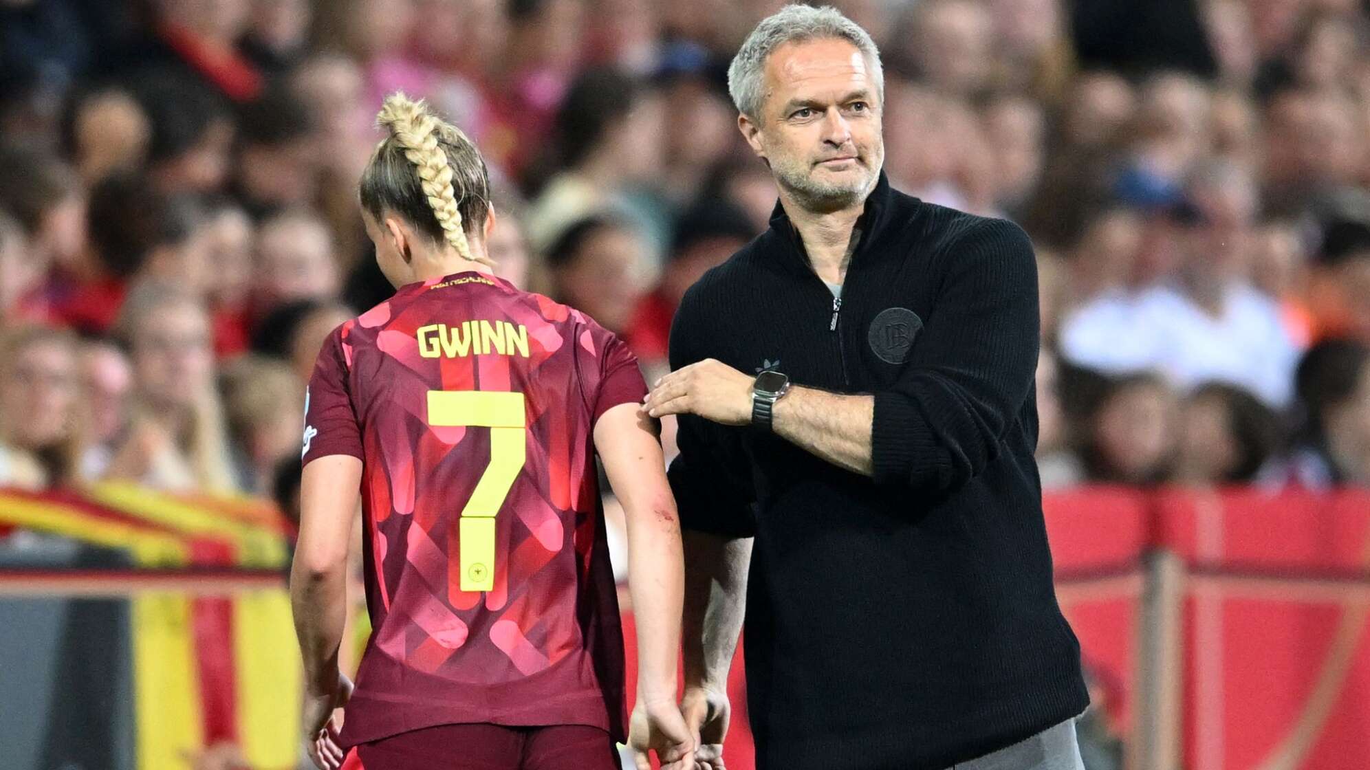 Giulia Gwinn und Christian Wück (r)