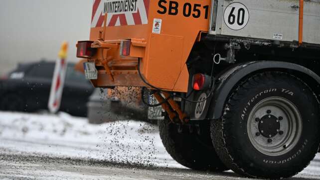 Glättegefahr bleibt - im Westen wird es wärmer