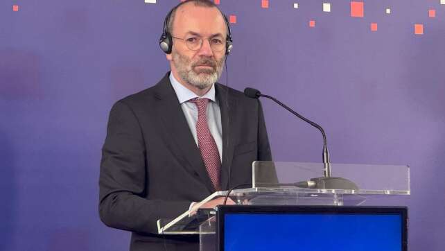 Weber fordert Gespräche über europäischen Atomschirm