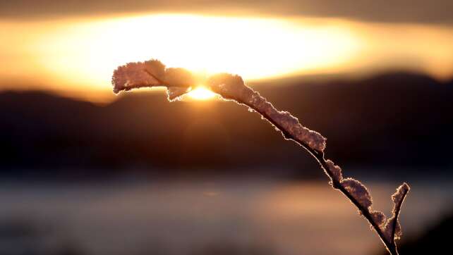 Glättegefahr hält auch zum Wochenstart an