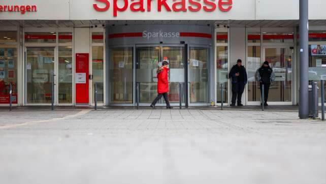 Sparkasse Gelsenkirchen nach Millionen-Coup wieder offen