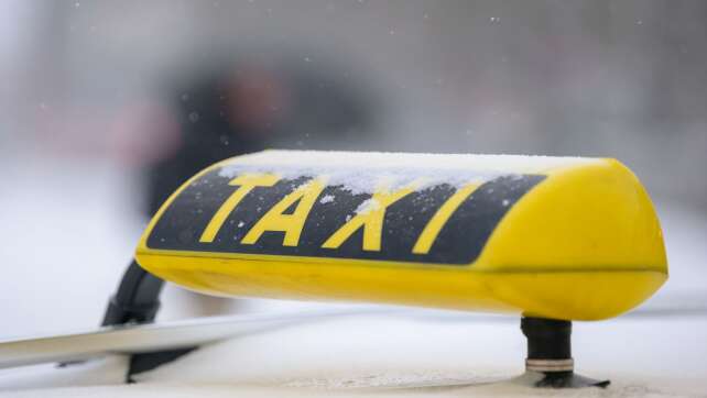 Telefonbetrüger ordern Goldbarren per Taxi an