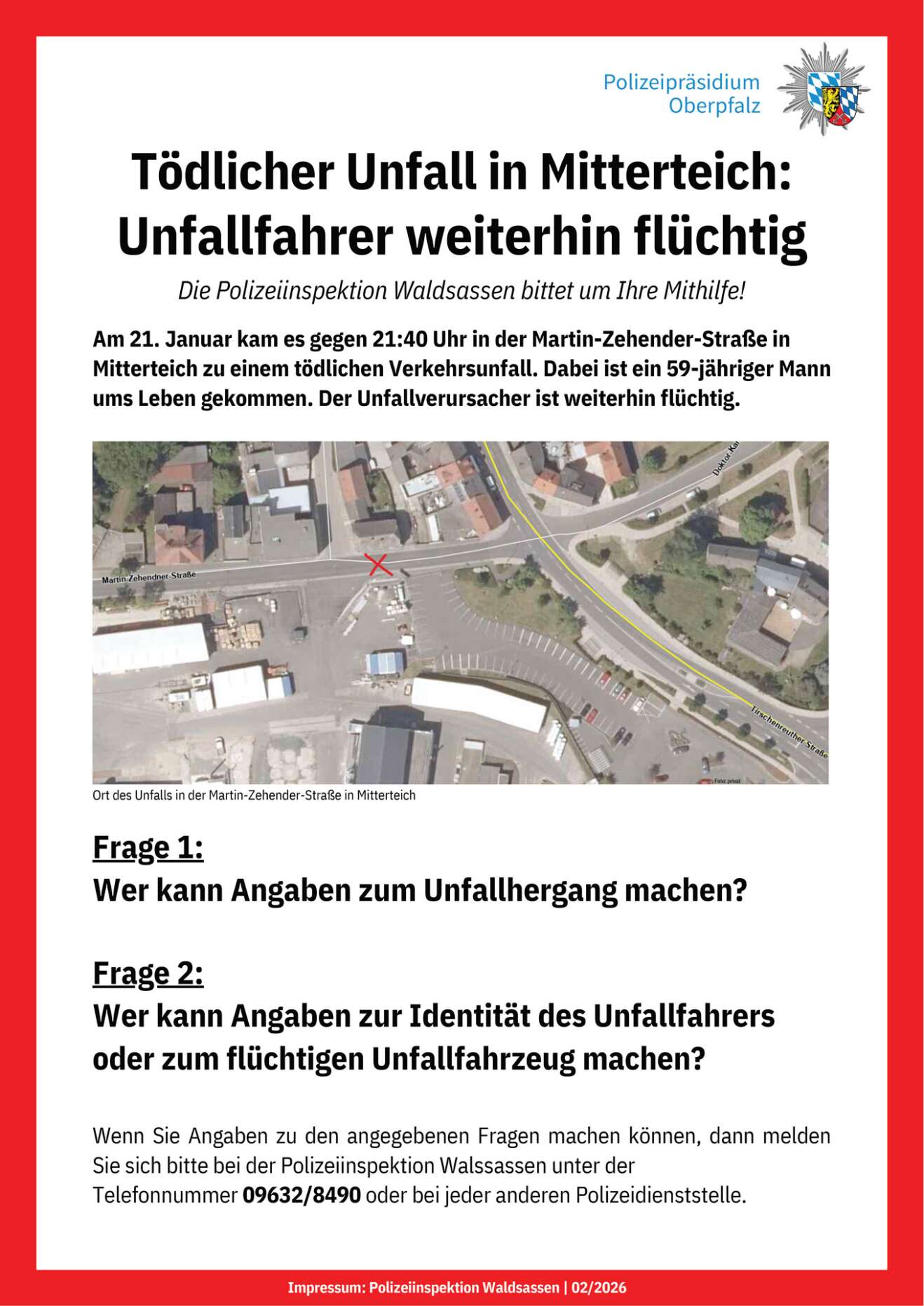 Polizei Plakat mit Markierung des tödlichen Unfalls in Mitterteich