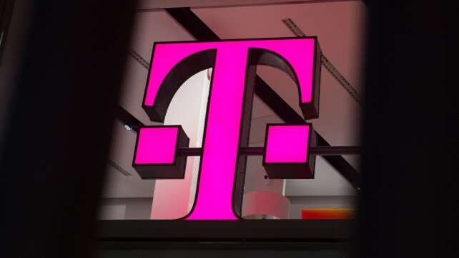 Warum die Telekom ein riesiges KI-Rechenzentrum eröffnet