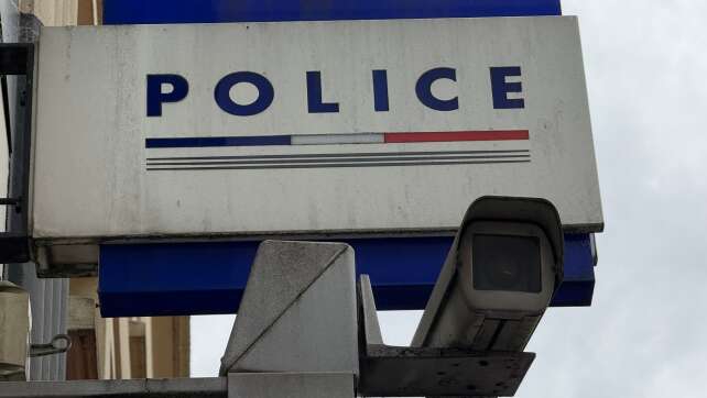 Justiz ermittelt - Übergriffe auf 250 Frauen bei Bewerbung