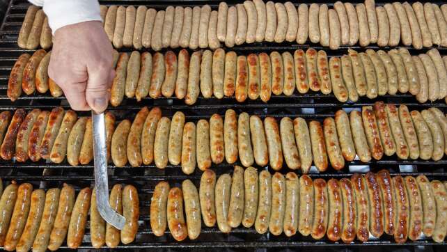 Urteil: Rostbratwurst nicht auf Nürnberg beschränkt