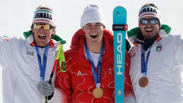 Große Abfahrtsshow bei Olympia: Schweiz und Italien jubeln