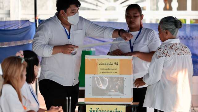 Richtungswahl und wichtiges Referendum in Thailand