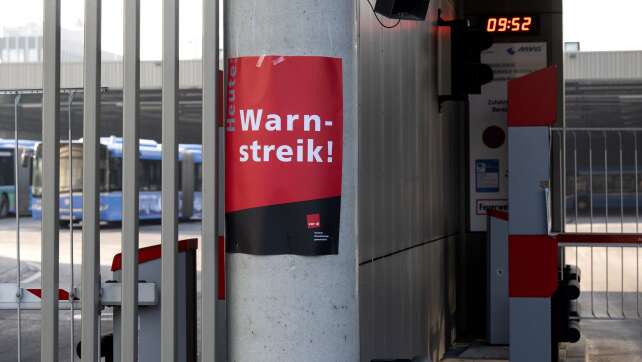 Warnstreik im Nahverkehr in München und Nürnberg
