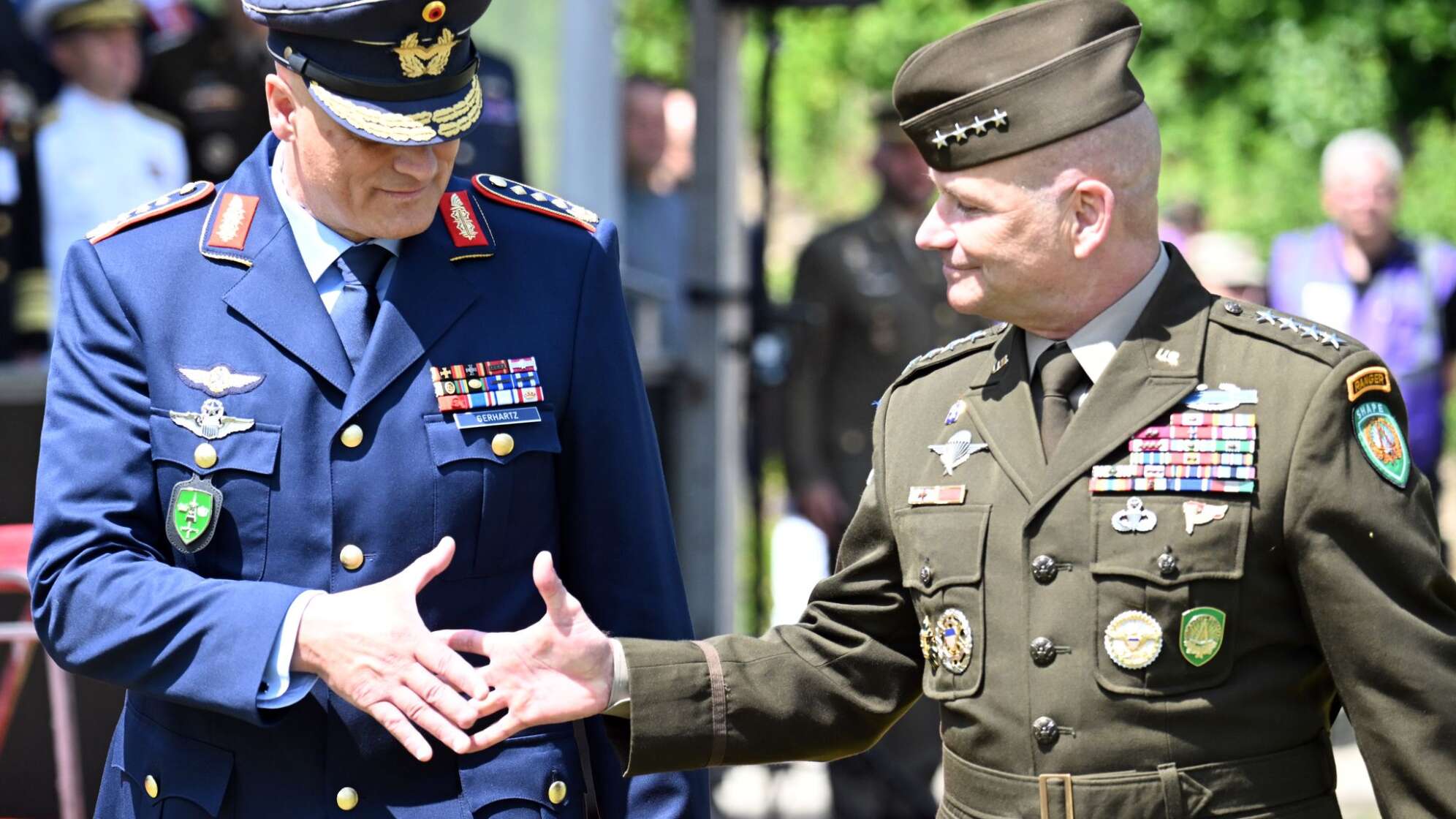 General Ingo Gerhartz und General Christopher G. Cavoli