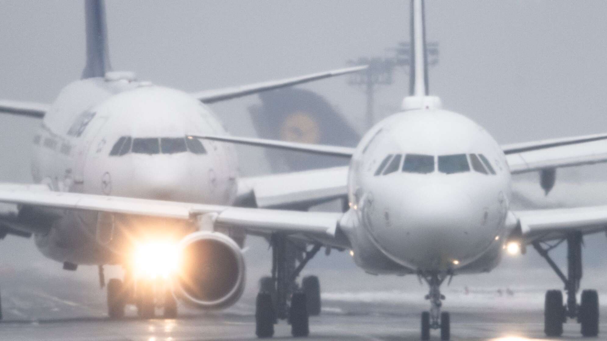 Winterbetrieb am Flughafen Frankfurt