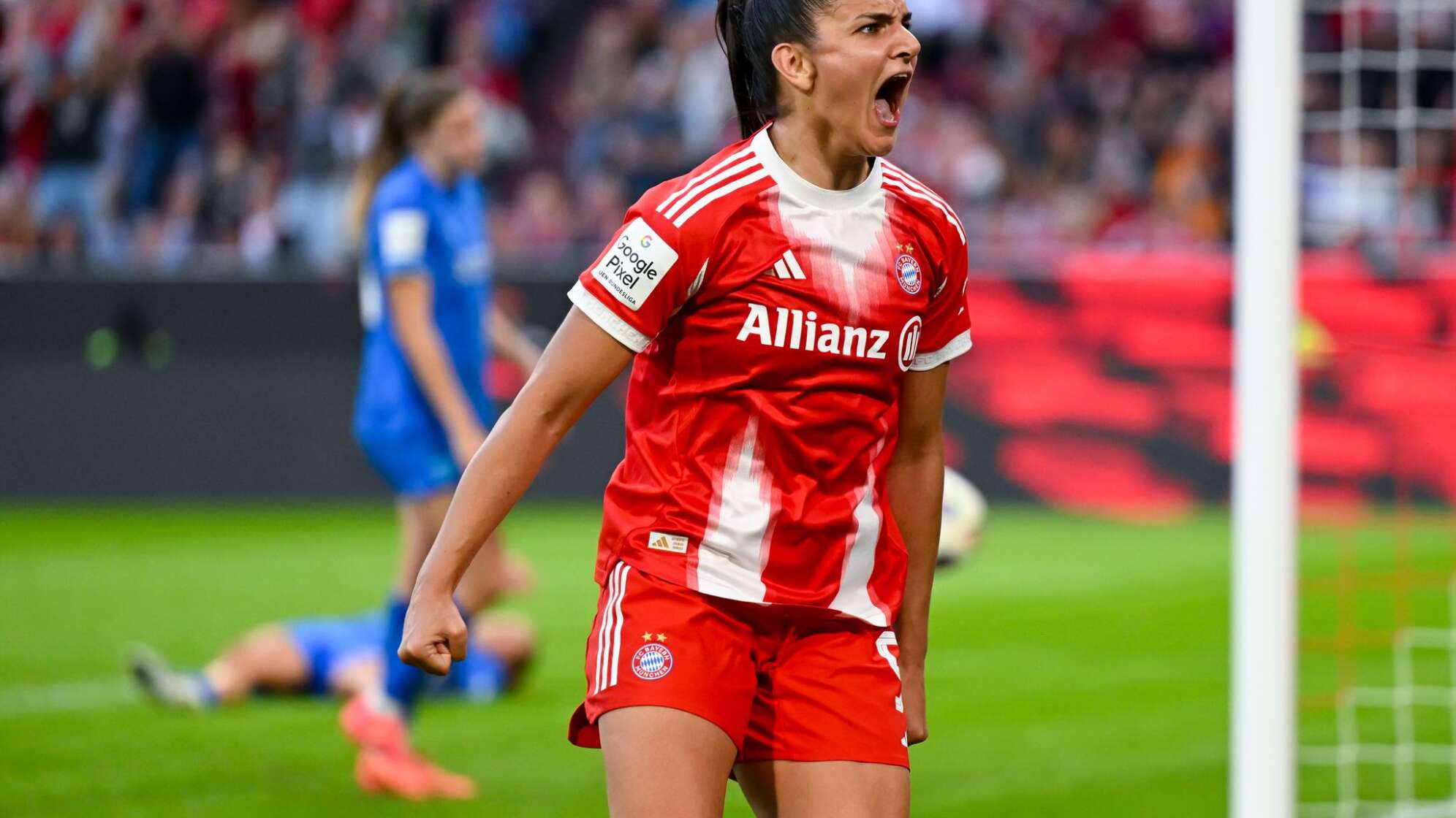 Bayern-Stürmerin Jovana Damnjanovic