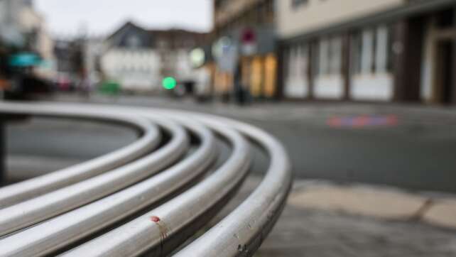 20-Jähriger niedergestochen - Verdächtiger stellt sich