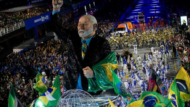 Karneval in Rio: Lula-Hommage löst politische Debatte aus