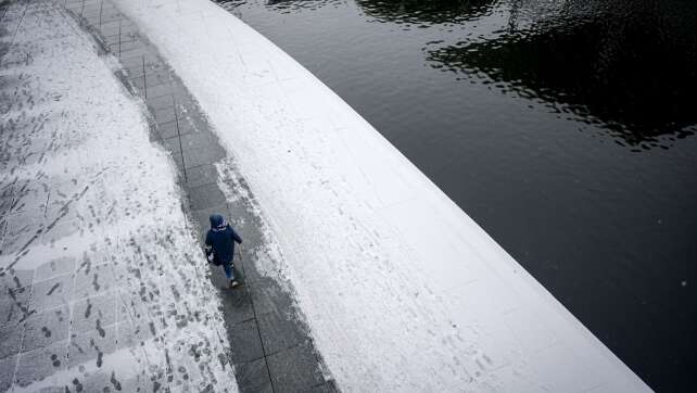 Neuschnee, Regen und Glätte in Deutschland