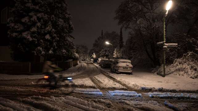 Temperaturen steigen: Schnee geht in Regen über