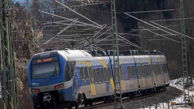 Bauarbeiten bremsen Züge zwischen München und Rosenheim