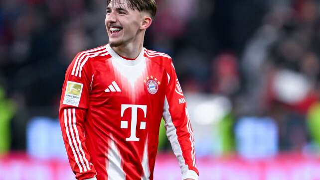 Bayerns Karl freut sich über Führerschein und neuen Vertrag
