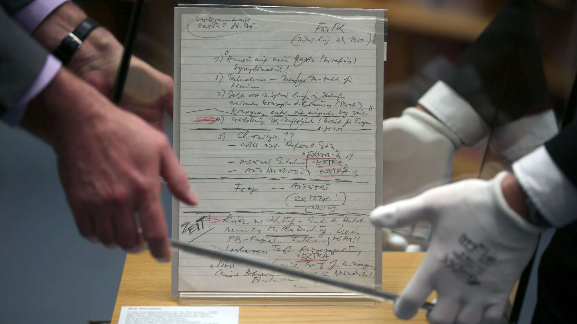 Schabowski-Zettel im Haus der Geschichte