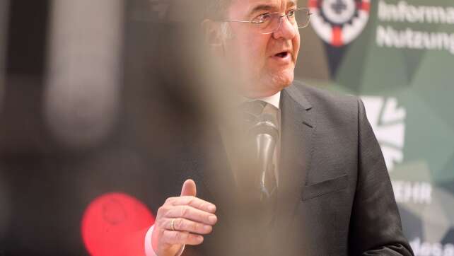 Pistorius rügt Nähe Trumps zu Putin