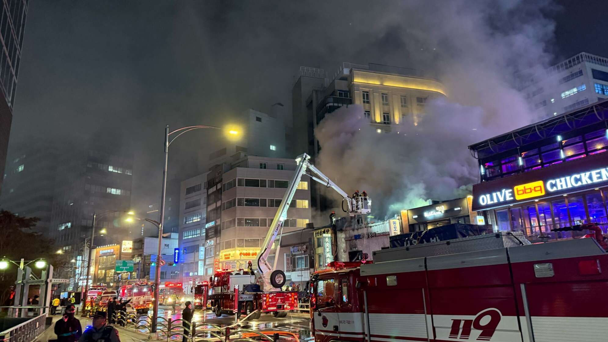 Feuer im Stadtzentrum von Seoul
