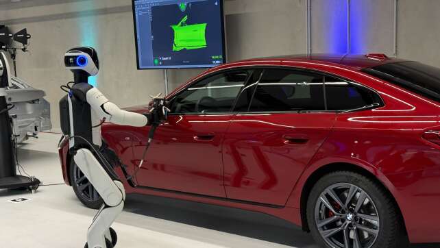 BMW testet humanoide Roboter in der Produktion in Leipzig