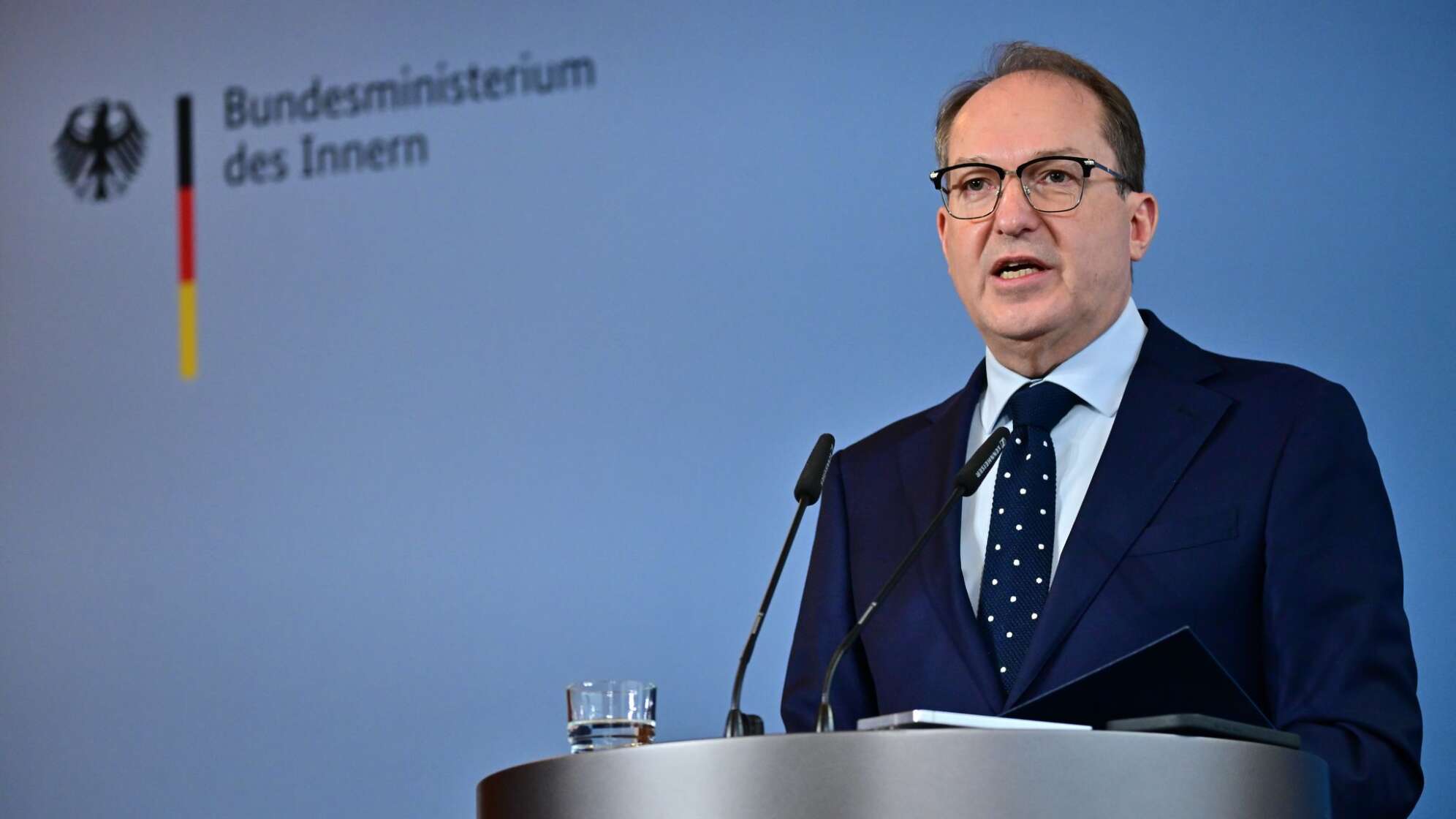 Bundeskabinett - Statment Dobrindt