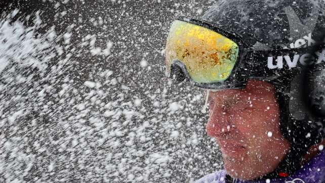 Abschied in Garmisch: Ski-Oldie Baumann beendet Karriere