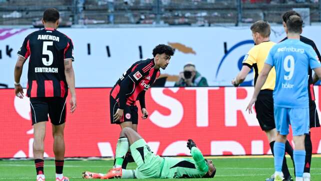 Nach frühem Verletzungsschock: Frankfurt besiegt Freiburg