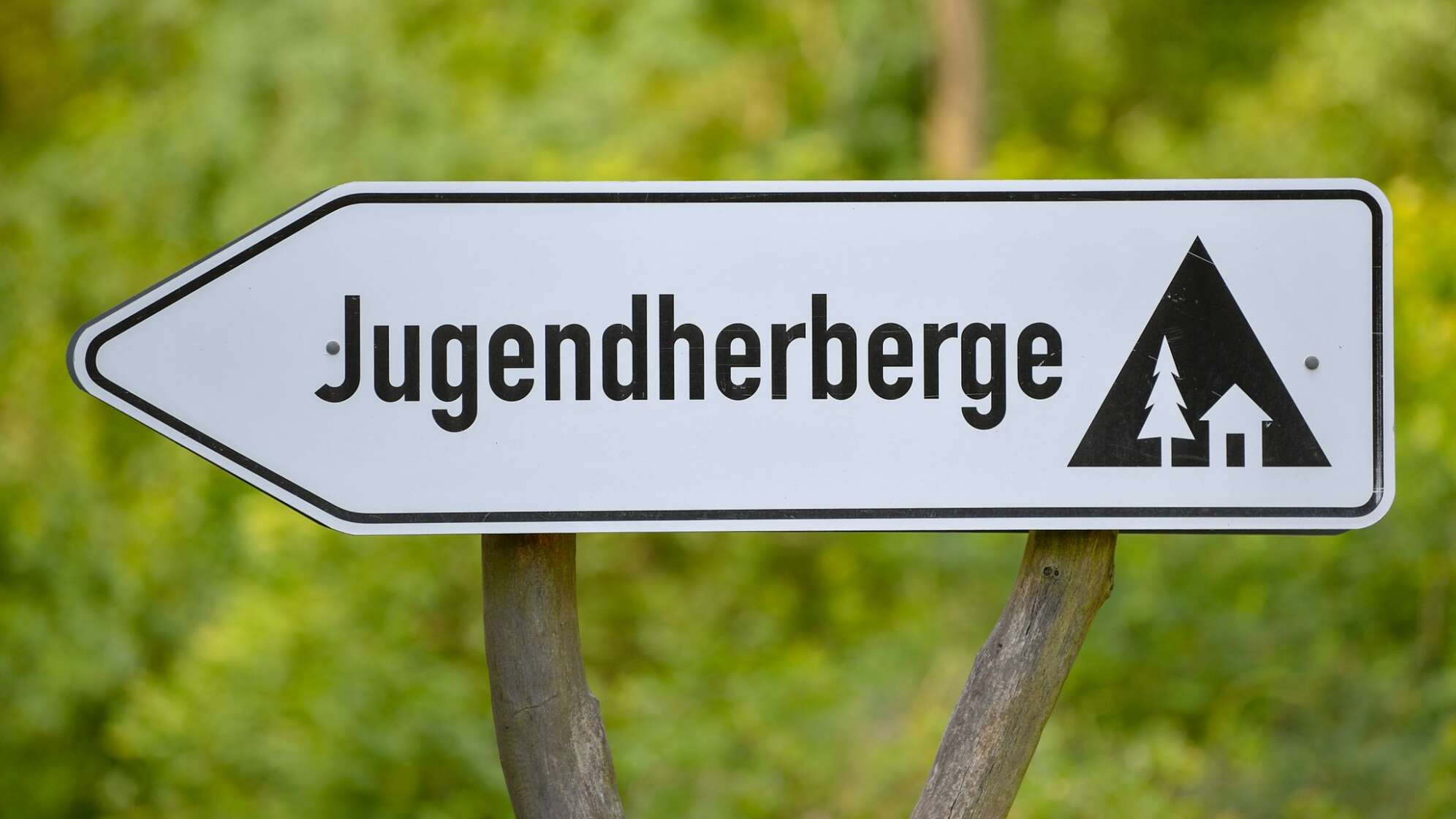 Schild Jugendherberge