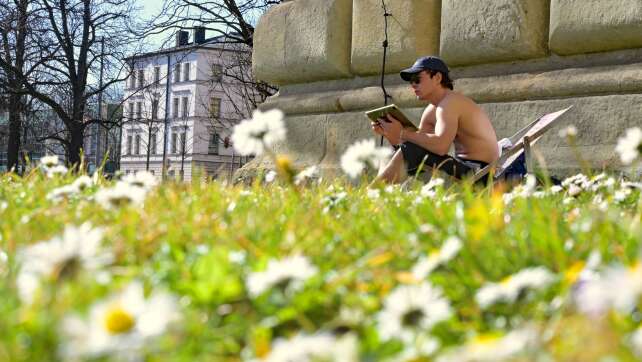 Sonne verwöhnt den Freistaat – örtlich Nebel