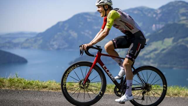 Rad-Meister Zimmermann bei Sturz verletzt