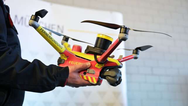 Erfolgreicher Test: Feuerwehr München setzt mehr Drohnen ein