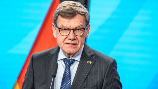 Wadephul: Bundesregierung plant auch Sonderflug aus Riad