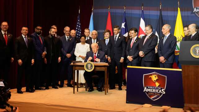 Trump verkündet neue Militärkoalition gegen Kartelle