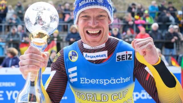 Rodler Loch holt Kristallkugel und Weltcup-Siegrekord