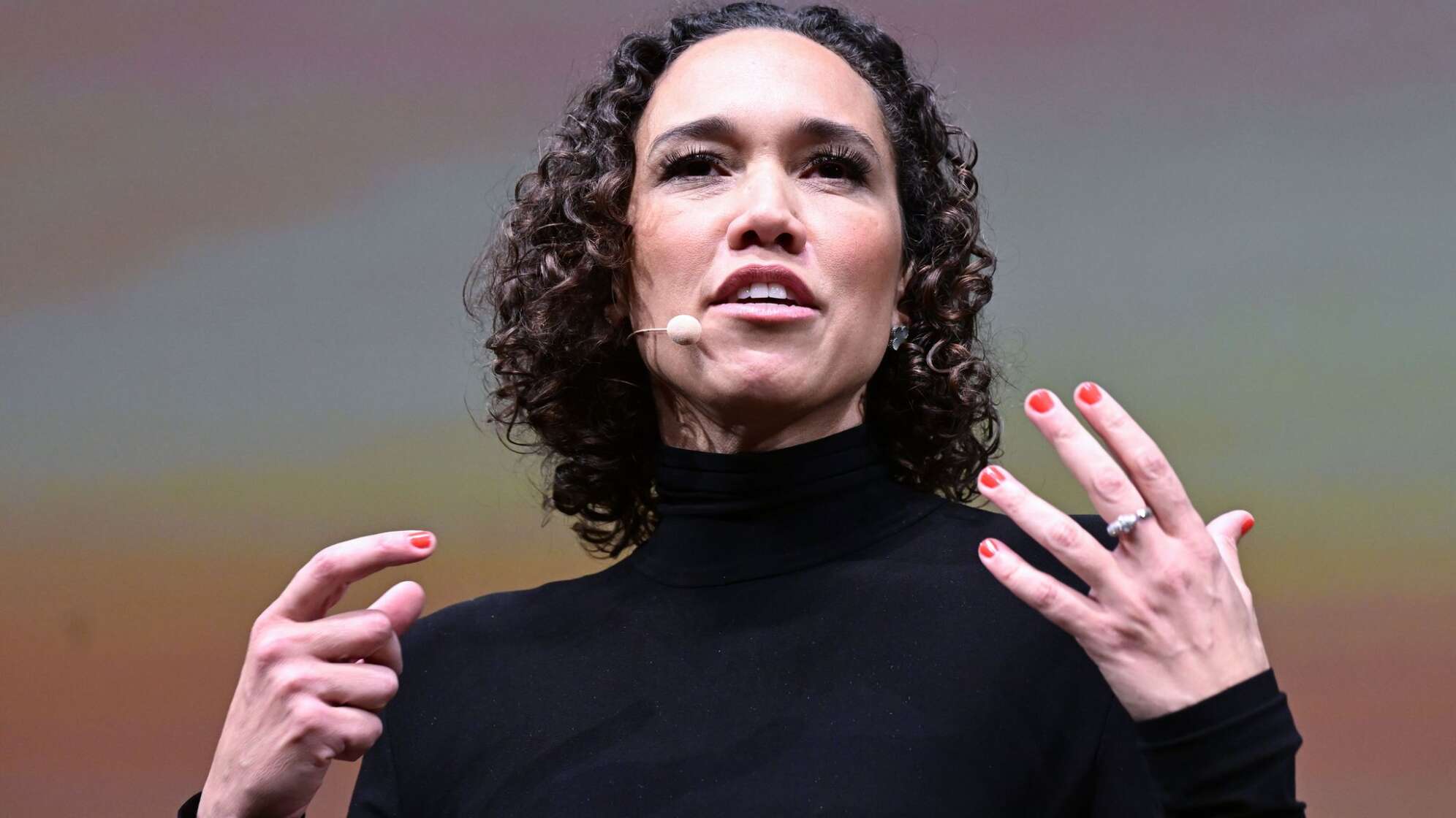 Nicole Büttner will ihre Haare abrasieren