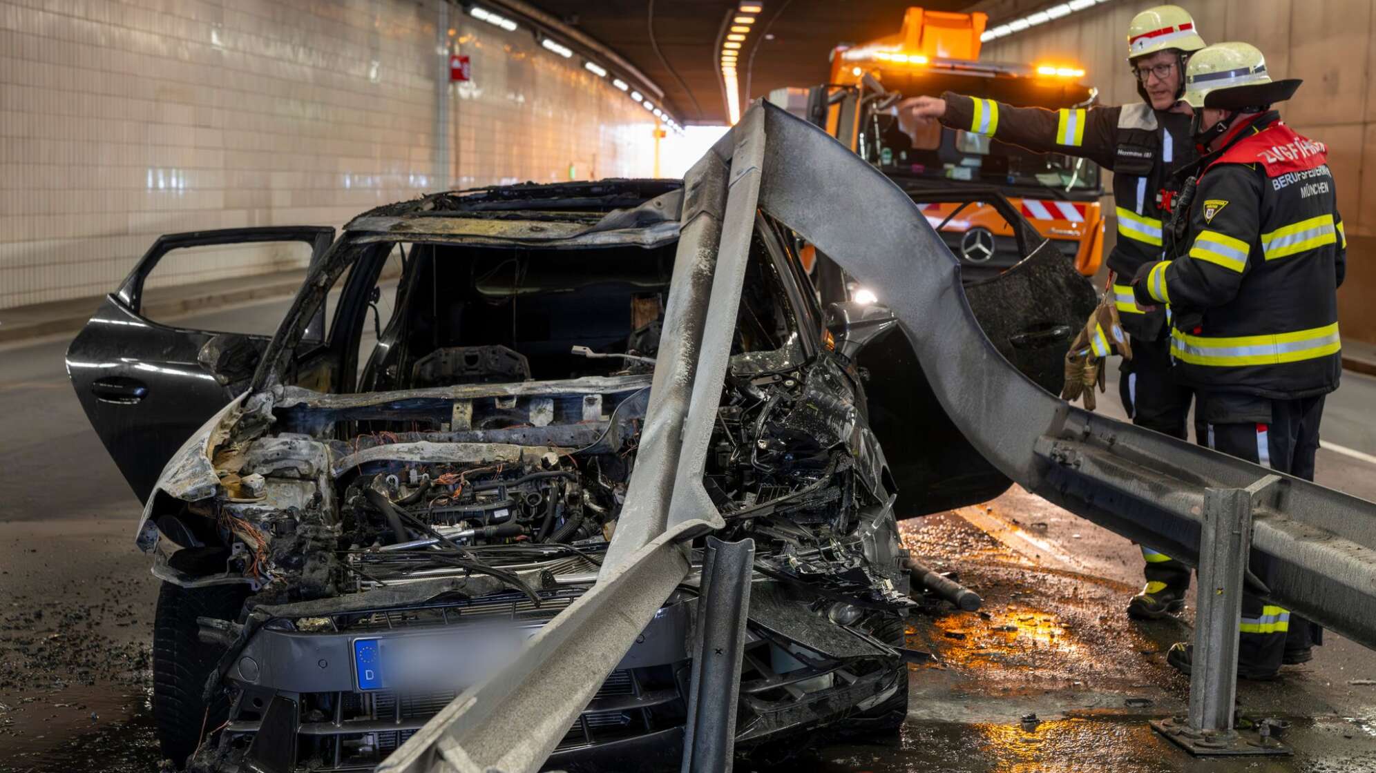 Fahrzeugbrand im Innsbrucker Ring-Tunnel