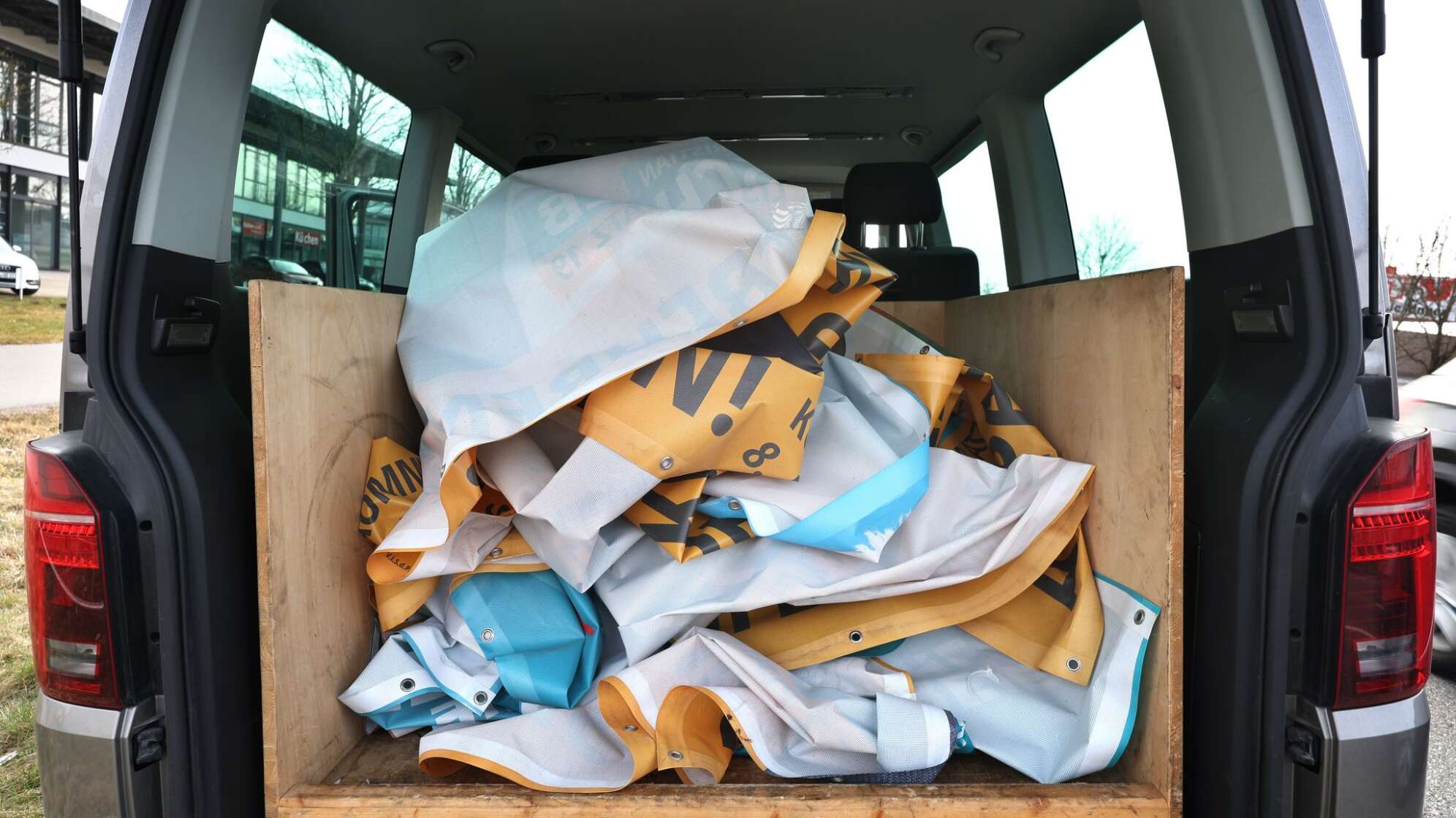 Nach den Kommunalwahlen in Bayern - Wahlplakate